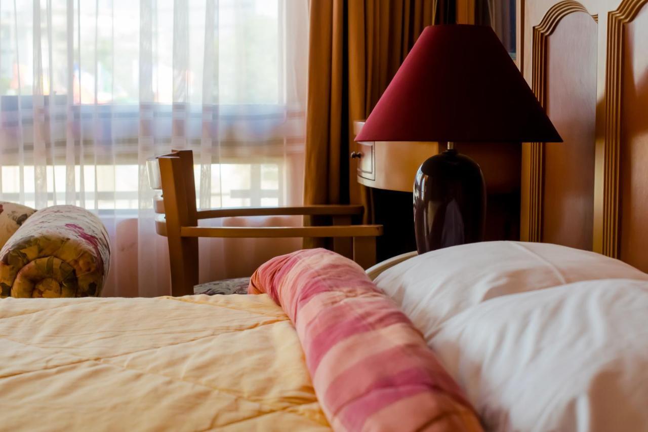 Grand Hotel Betsy ลิมา ภายนอก รูปภาพ